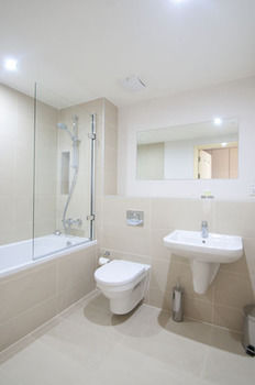 Imagen de la habitación del Hotel Cleyro Serviced Apartments-finzels Reach. Foto 12