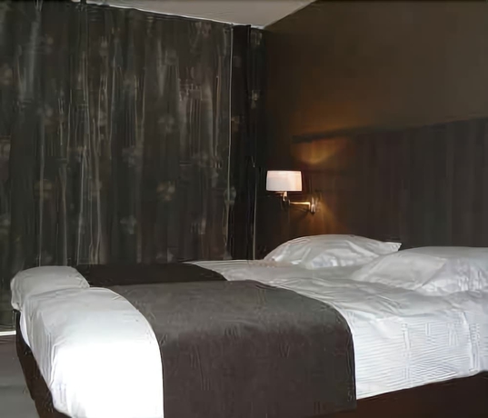 Imagen de la habitación del Hotel Cleythil. Foto 6