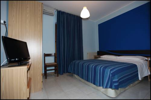 Imagen de la habitación del Hotel Clich&eacute;. Foto 13