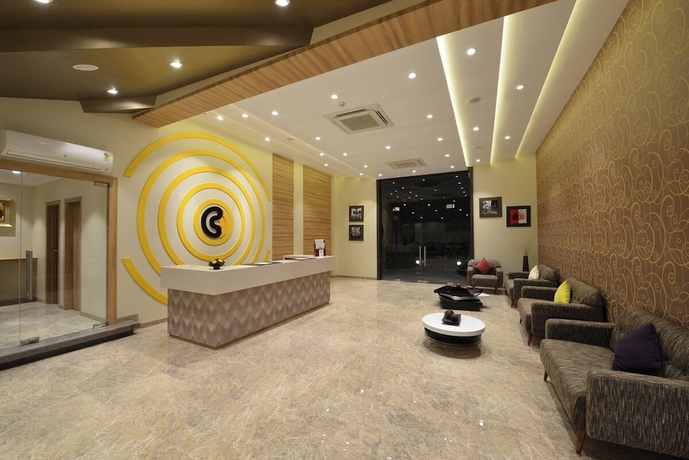 Imagen de los interiores del Hotel Click Bhuj. Foto 14