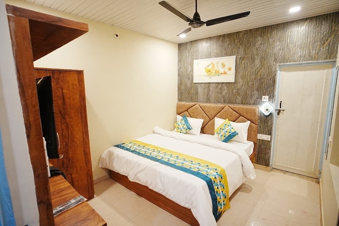 Imagen de la habitación del Hotel Click Find Stay Orderly Bazar. Foto 5