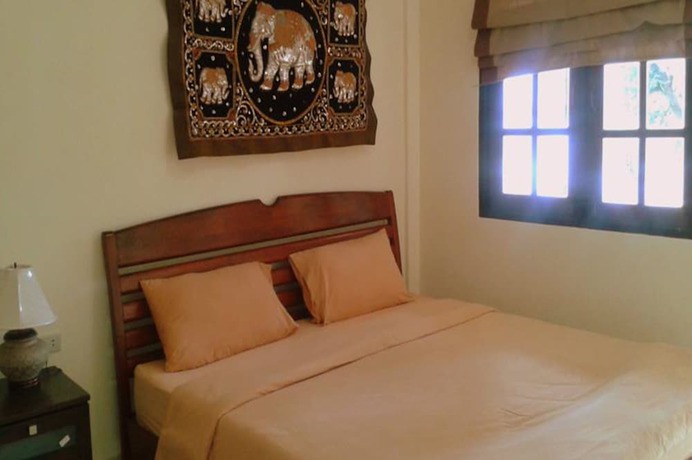 Imagen de la habitación del Hotel Cliff Cottage Resort. Foto 2