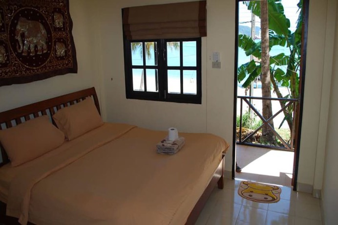 Imagen de la habitación del Hotel Cliff Cottage Resort. Foto 7