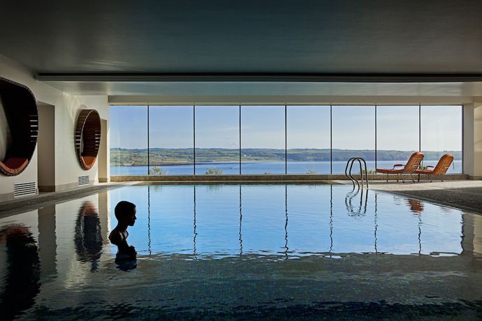 Imagen de la piscina del Hotel Cliff House, Ardmore. Foto 19