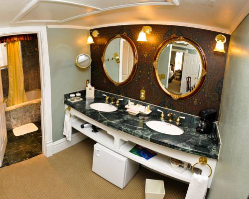 Imagen de la habitación del Hotel Cliff House At Pikes Peak. Foto 3