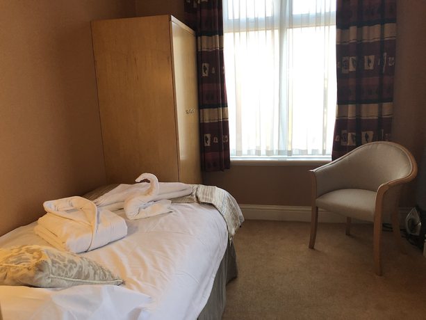 Imagen de la habitación del Hotel Cliff House, Bournemouth. Foto 5