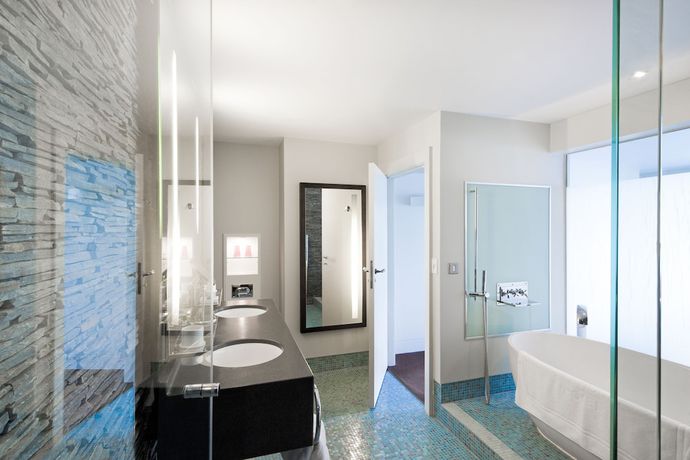 Imagen de la habitación del Hotel Cliff House. Foto 10