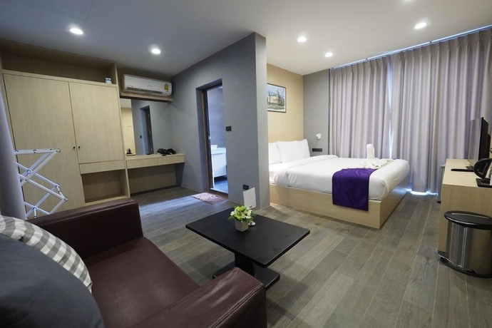 Imagen de la habitación del Hotel Cliff Lanta Suite. Foto 2