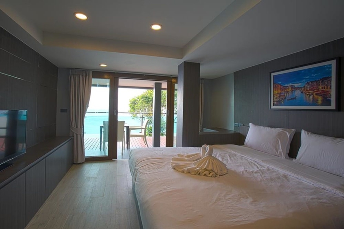 Imagen de la habitación del Hotel Cliff Lanta Suite. Foto 13