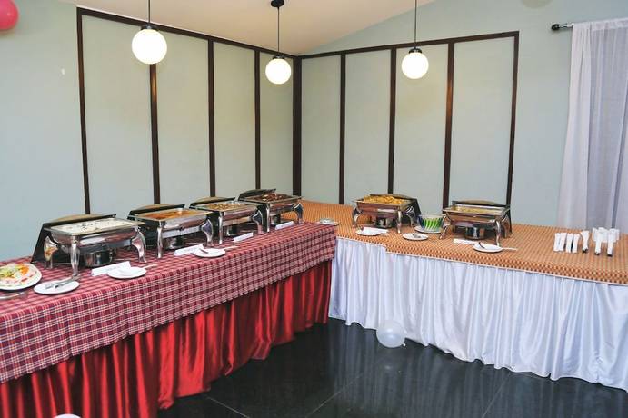 Imagen del bar/restaurante del Hotel Cliff, Mormugao. Foto 4