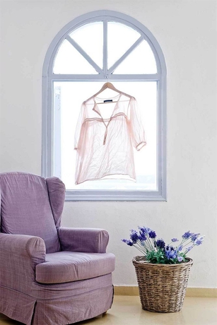 Imagen de los interiores del Hotel Cliff Side Suites. Foto 13