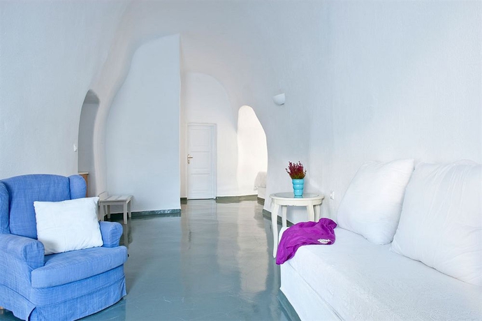 Imagen de la habitación del Hotel Cliff Side Suites. Foto 8