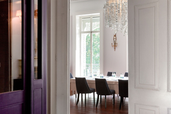 Imagen de los interiores del Hotel Cliff Townhouse. Foto 12