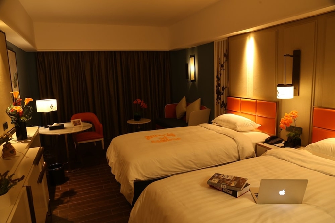 Imagen de la habitación del Hotel Clifford. Foto 11