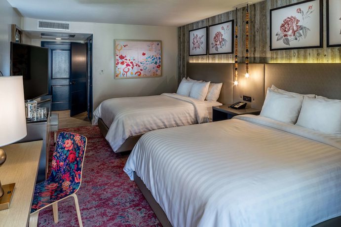 Imagen de la habitación del Hotel Cliffrose Springdale, Curio Collection By Hilton. Foto 15