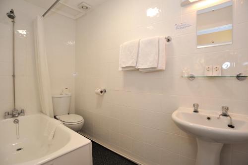 Imagen de la habitación del Hotel Cliffs, Blackpool. Foto 15