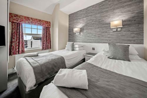 Imagen de la habitación del Hotel Cliffs, Blackpool. Foto 17