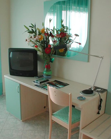 Imagen de la habitación del Hotel Cliffs. Foto 7