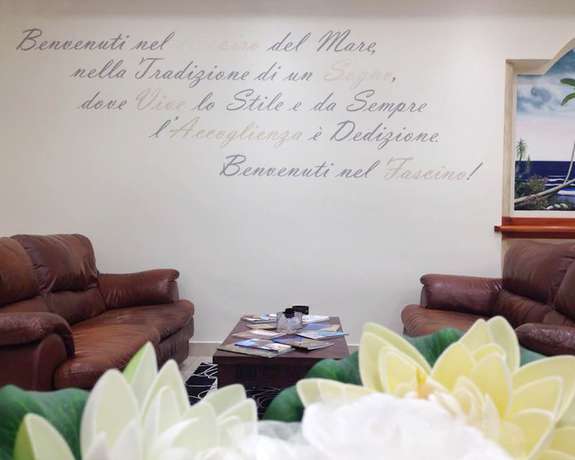 Imagen de los interiores del Hotel Cliffs. Foto 11
