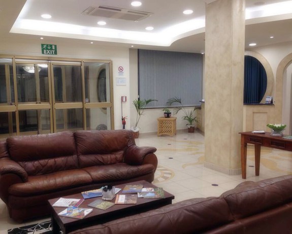 Imagen de los interiores del Hotel Cliffs. Foto 13