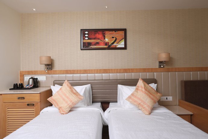 Imagen de la habitación del Hotel Cliffton. Foto 7