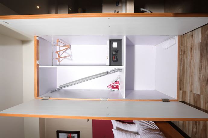 Imagen de la habitación del Hotel Cliffton. Foto 8