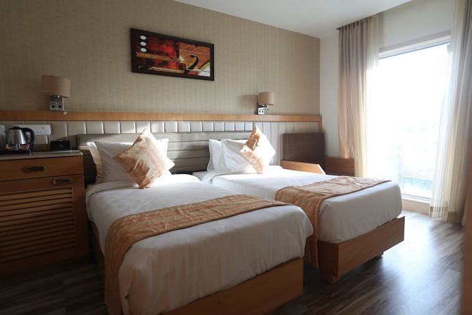 Imagen de la habitación del Hotel Cliffton. Foto 10