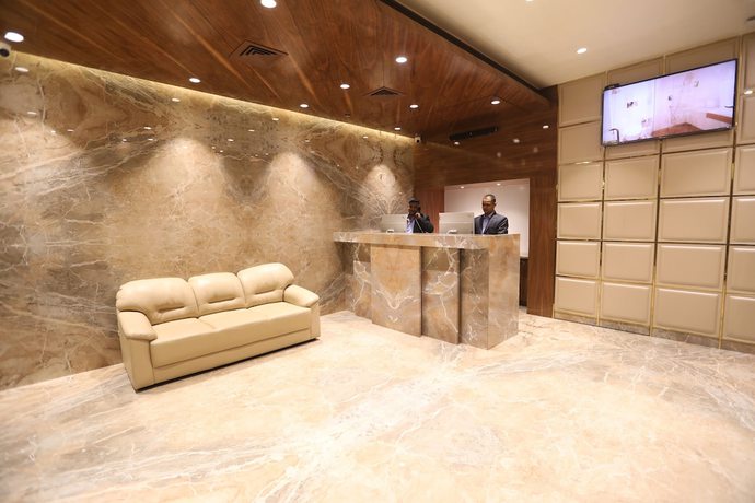 Imagen de los interiores del Hotel Cliffton. Foto 19