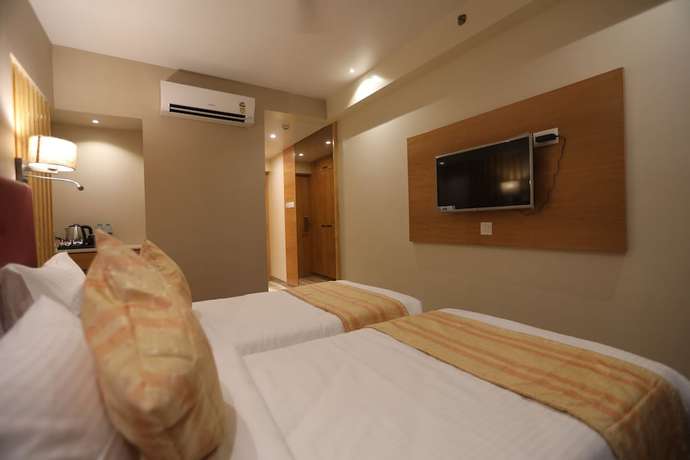 Imagen de la habitación del Hotel Cliffton. Foto 15