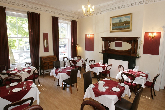 Imagen del bar/restaurante del Hotel Clifton, Glasgow. Foto 1