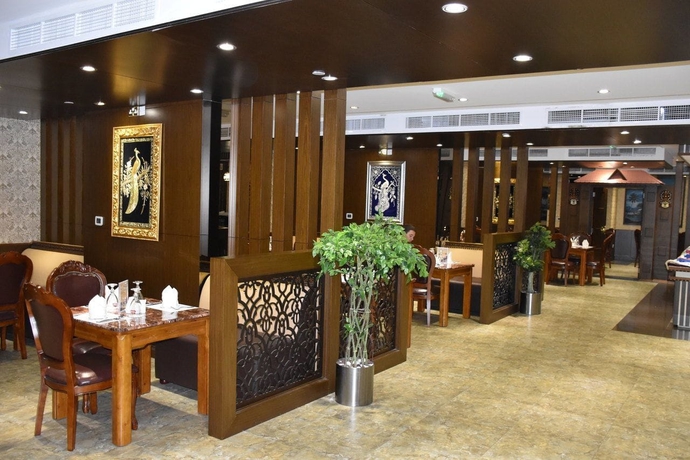 Imagen del bar/restaurante del Hotel Clifton International. Foto 6