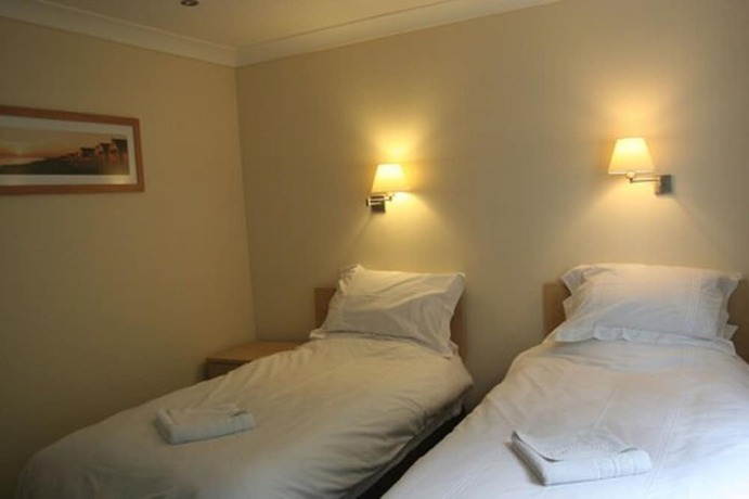 Imagen de la habitación del Hotel Clifton Lodge. Foto 12