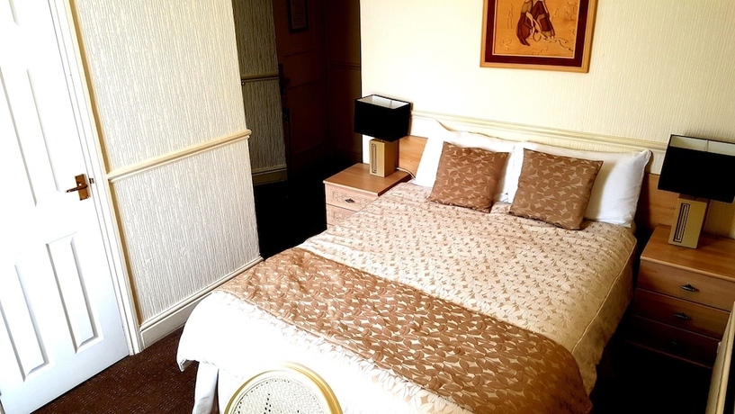 Imagen de la habitación del Hotel Clifton Park. Foto 3