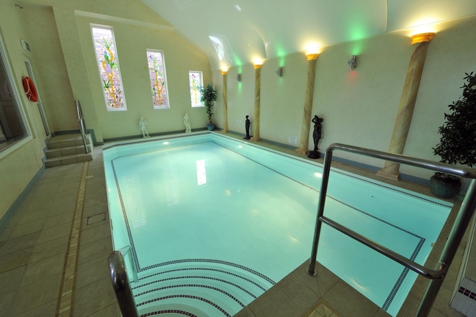 Imagen de la piscina del Hotel Clifton Park. Foto 18