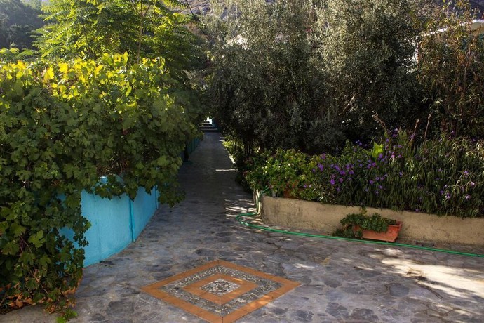 Imagen de los exteriores del Hotel Climbing House. Foto 20