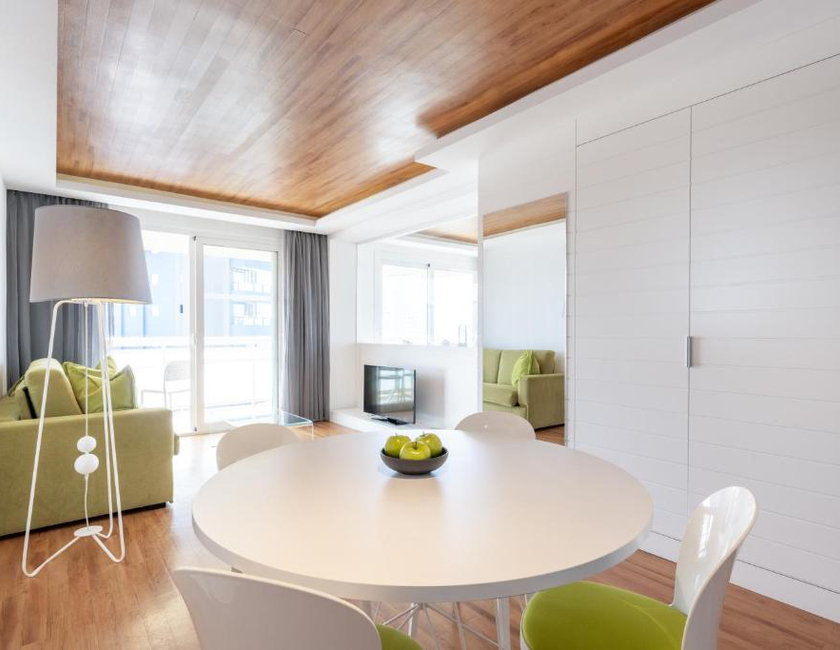 Imagen de la habitación del Hotel Climia Benidorm Plaza. Foto 7