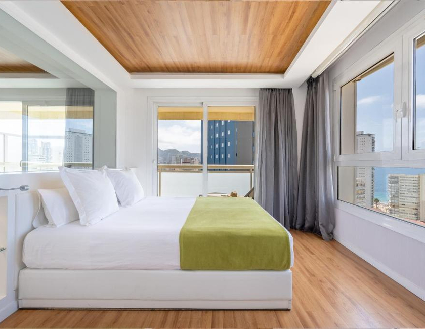 Imagen de la habitación del Hotel Climia Benidorm Plaza. Foto 15