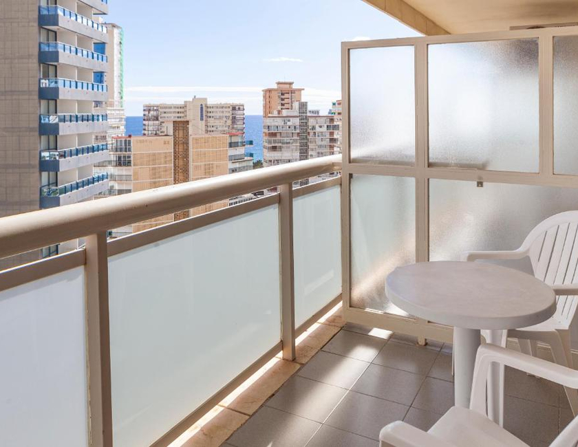 Imagen de la habitación del Hotel Climia Benidorm Plaza. Foto 16