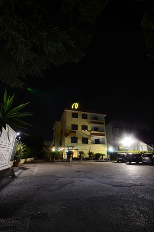 Imagen de los interiores del Hotel Clinton. Foto 12