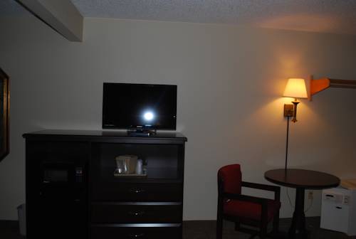 Imagen de la habitación del Hotel Clinton Inn & Suites. Foto 12
