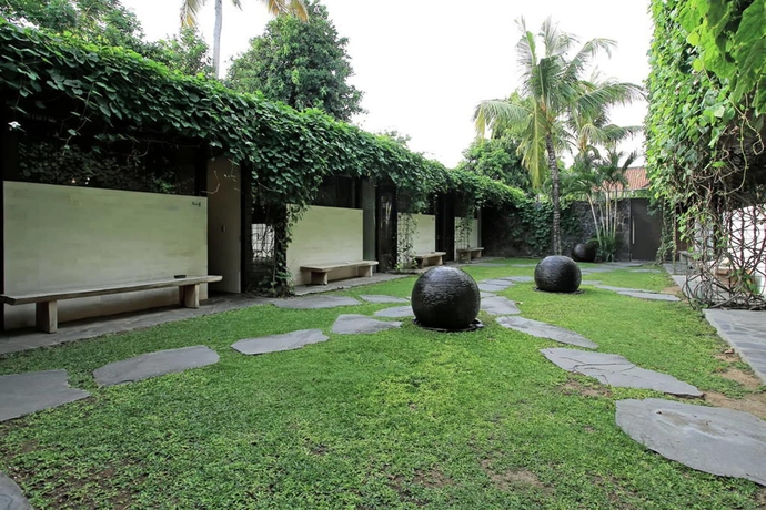 Imagen de los exteriores del Hotel Clio Apartments. Foto 17