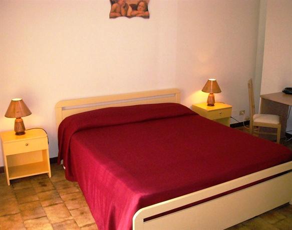 Imagen de la habitación del Hotel Clio. Foto 5