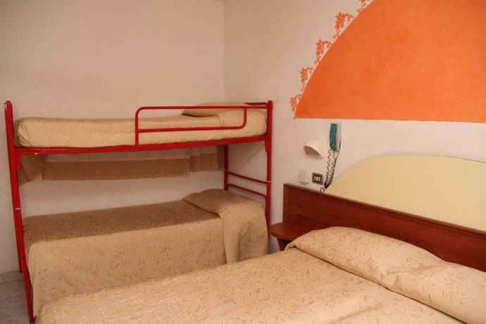 Imagen de la habitación del Hotel Clipper, Cattolica. Foto 8
