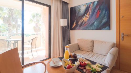 Imagen general del Hotel Clipper - EL DELFÍN VERDE RESORTS - Platja de Pals. Foto 7