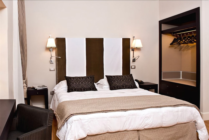 Imagen de la habitación del Hotel Clitunno. Foto 14