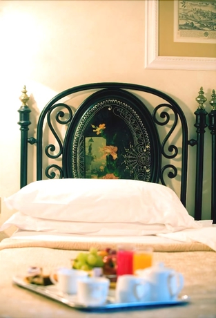 Imagen de la habitación del Hotel Clitunno. Foto 15