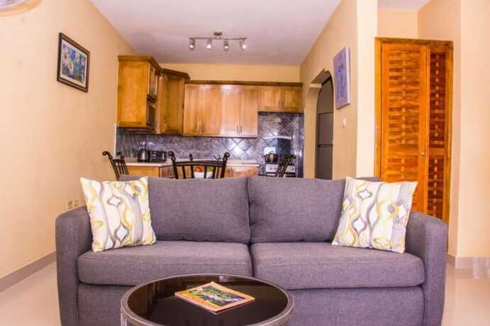 Imagen general del Hotel Clock Tower Guest House. Foto 9