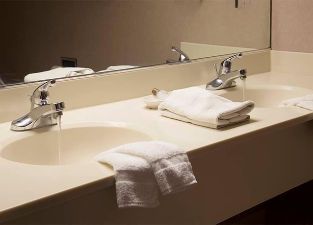 Imagen de la habitación del Hotel Clock Tower Inn Berne. Foto 2