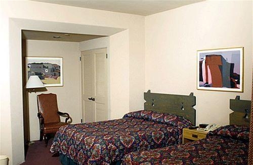 Imagen general del Hotel Clocktower Inn Ventura. Foto 12