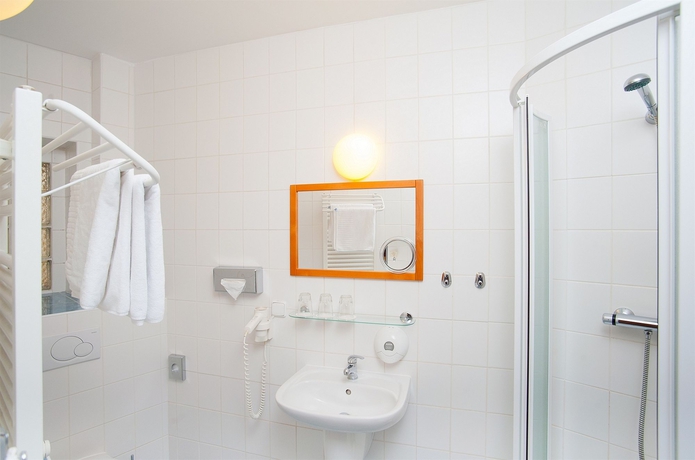 Imagen de la habitación del Hotel Cloister Inn. Foto 6